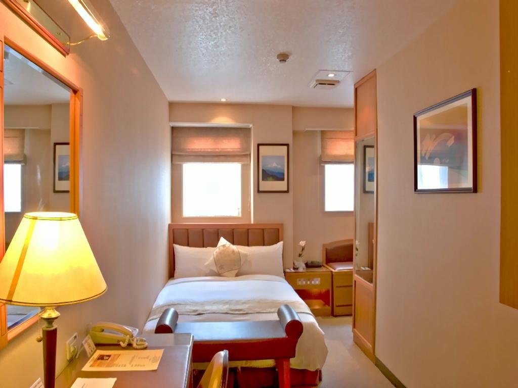 First Hotel Тайбей Екстер'єр фото
