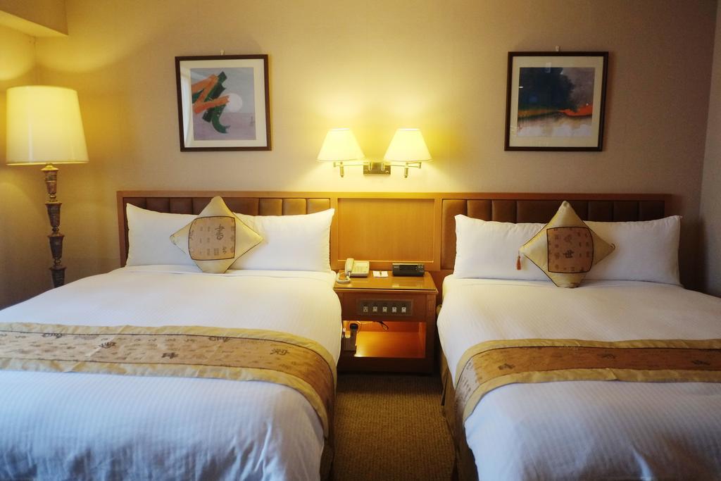 First Hotel Тайбей Екстер'єр фото