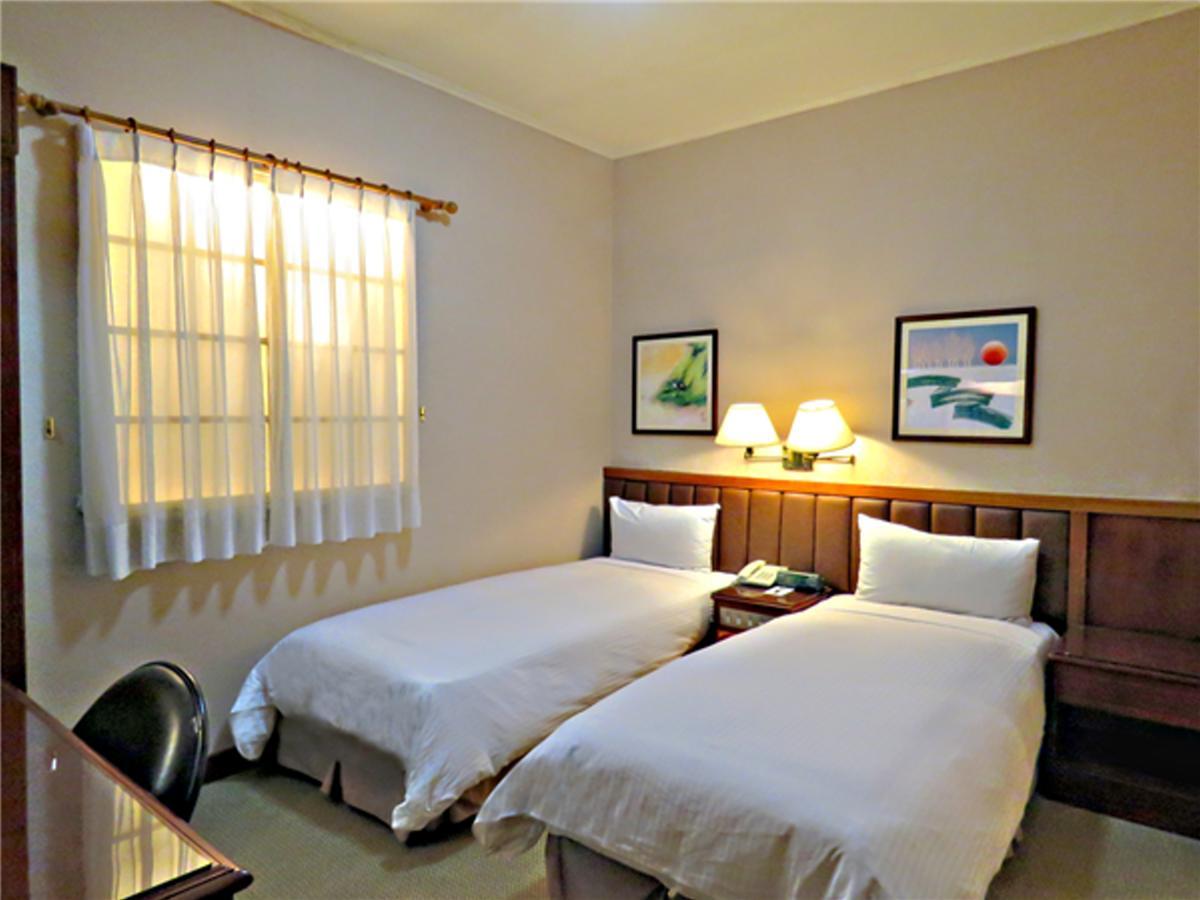 First Hotel Тайбей Екстер'єр фото
