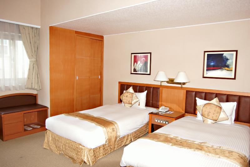 First Hotel Тайбей Екстер'єр фото